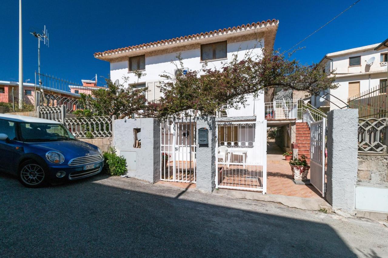 Casa Riccio Apartment Кала Гононе Екстериор снимка