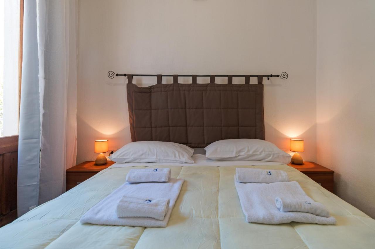 Casa Riccio Apartment Кала Гононе Екстериор снимка